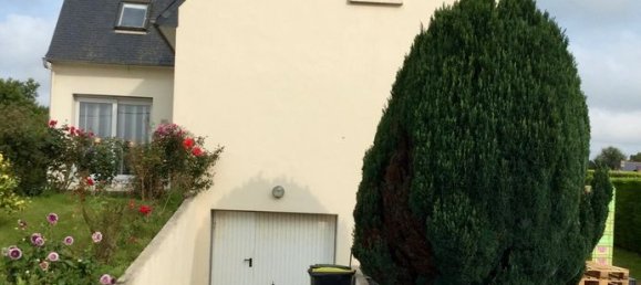 4 bedrooms House in Lantic, France No. 285854 2