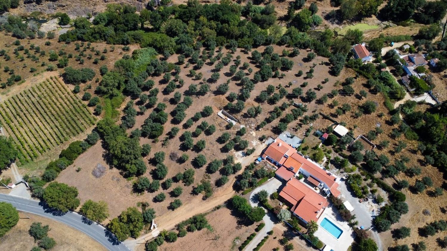 Casa de 4 dormitorios en Montemor o Novo, Portugal No. 15077