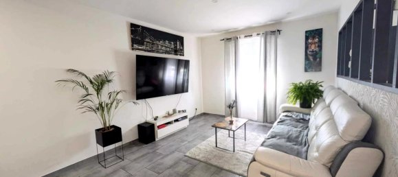 4 bedrooms House in Ottange, France No. 79646 19