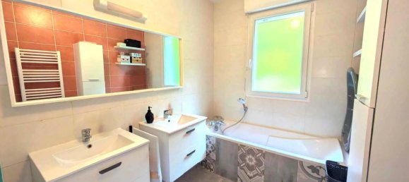 4 bedrooms House in Ottange, France No. 79646 23