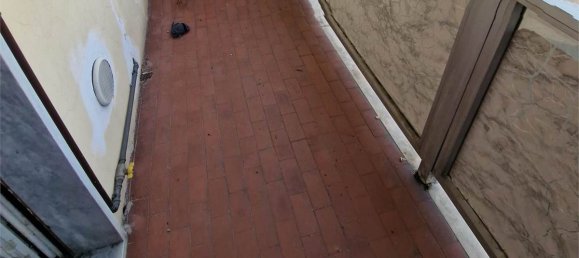 Apartamento de 3 dormitorios en Cermenate, Italy No. 156288 8