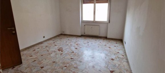 Apartamento de 3 dormitorios en Cermenate, Italy No. 156288 5