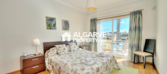 Villa T3 em Quarteira, Portugal N.º 10544 8