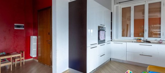 Apartamento de 2 dormitorios en Triuggio, Italy No. 140535 34