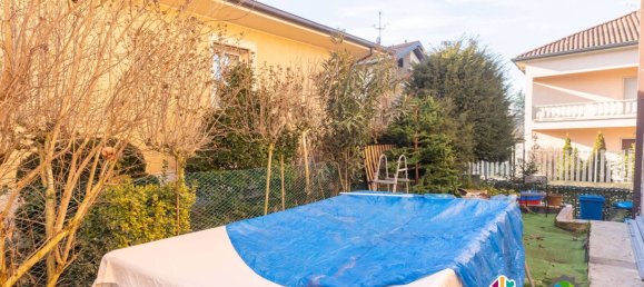 Apartamento de 2 dormitorios en Triuggio, Italy No. 140535 17