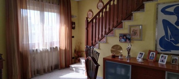7 rooms Villa in Settimo Torinese, Italy No. 27058 27