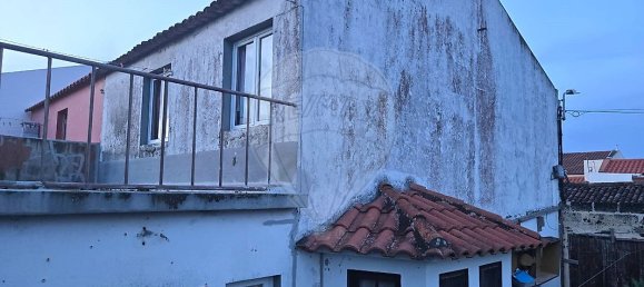 3 bedrooms House in Rabo de Peixe, Portugal No. 46251 7