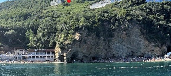 3 bedrooms Apartment in Budva, Montenegro No. 190 10