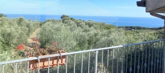 7-salle Villa à Vico del Gargano, Italy No. 18806 13