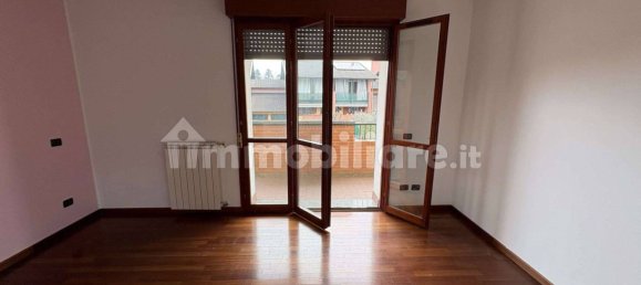 2-salle Appartement à Abbiategrasso, Italy No. 232237 8