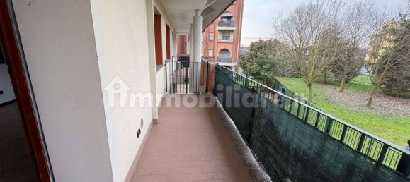 2-salle Appartement à Abbiategrasso, Italy No. 232237 7