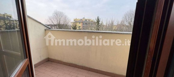 2-salle Appartement à Abbiategrasso, Italy No. 232237 19