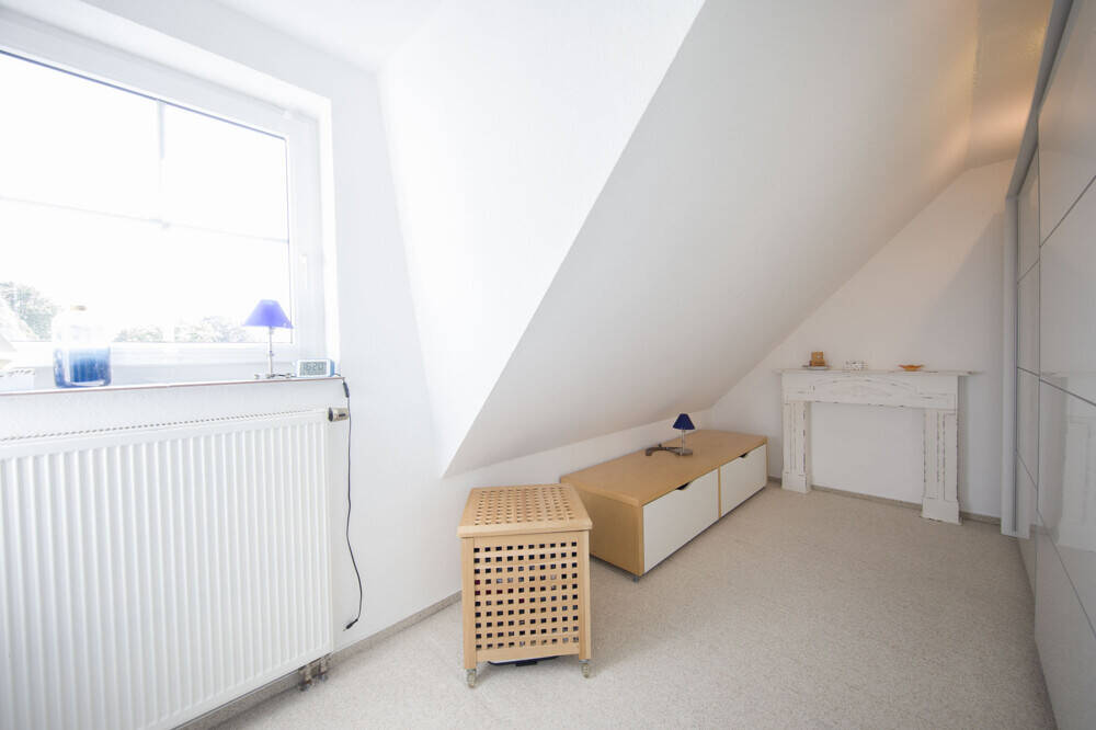 3 bedrooms Townhouse in Pinneberg, Germany No. 351133