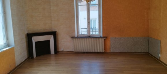 5 bedrooms House in Reims, France No. 86621 3