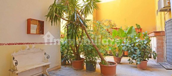 Квартира с 1 спальней в Рим, Италия № 333565 9