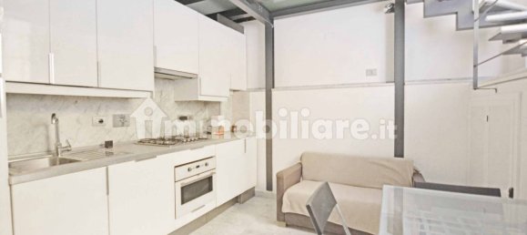 Квартира с 1 спальней в Рим, Италия № 333565 4