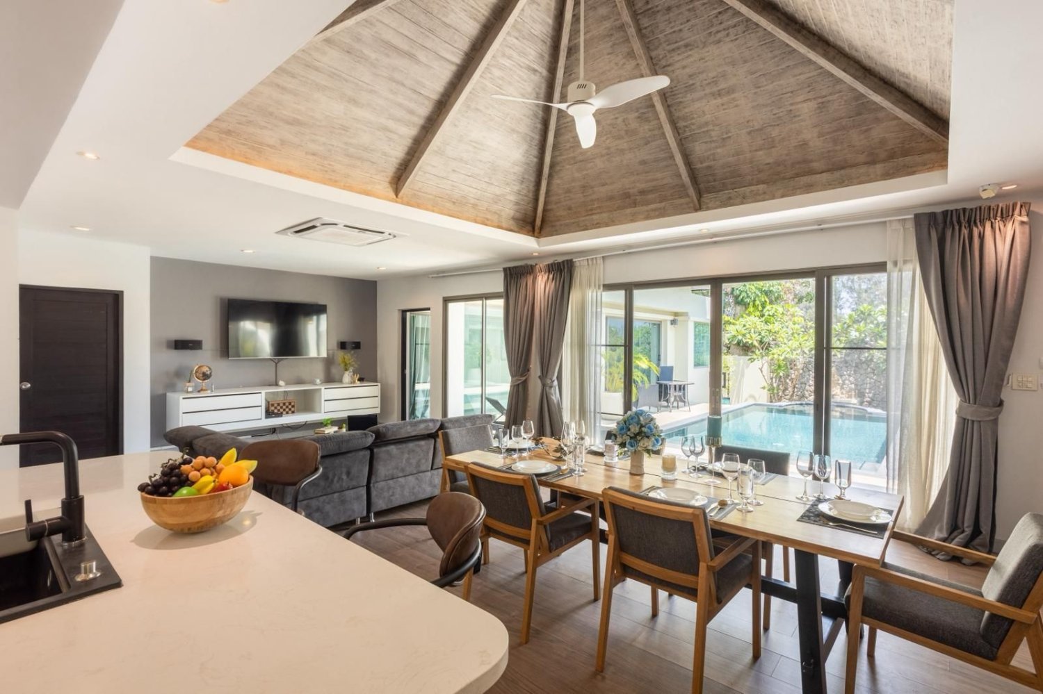 5 chambres Villa à Phuket, Thailand No. 68065