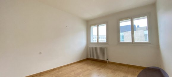 2 Schlafzimmer Wohnung in Blois, France, Nr. 274626 7