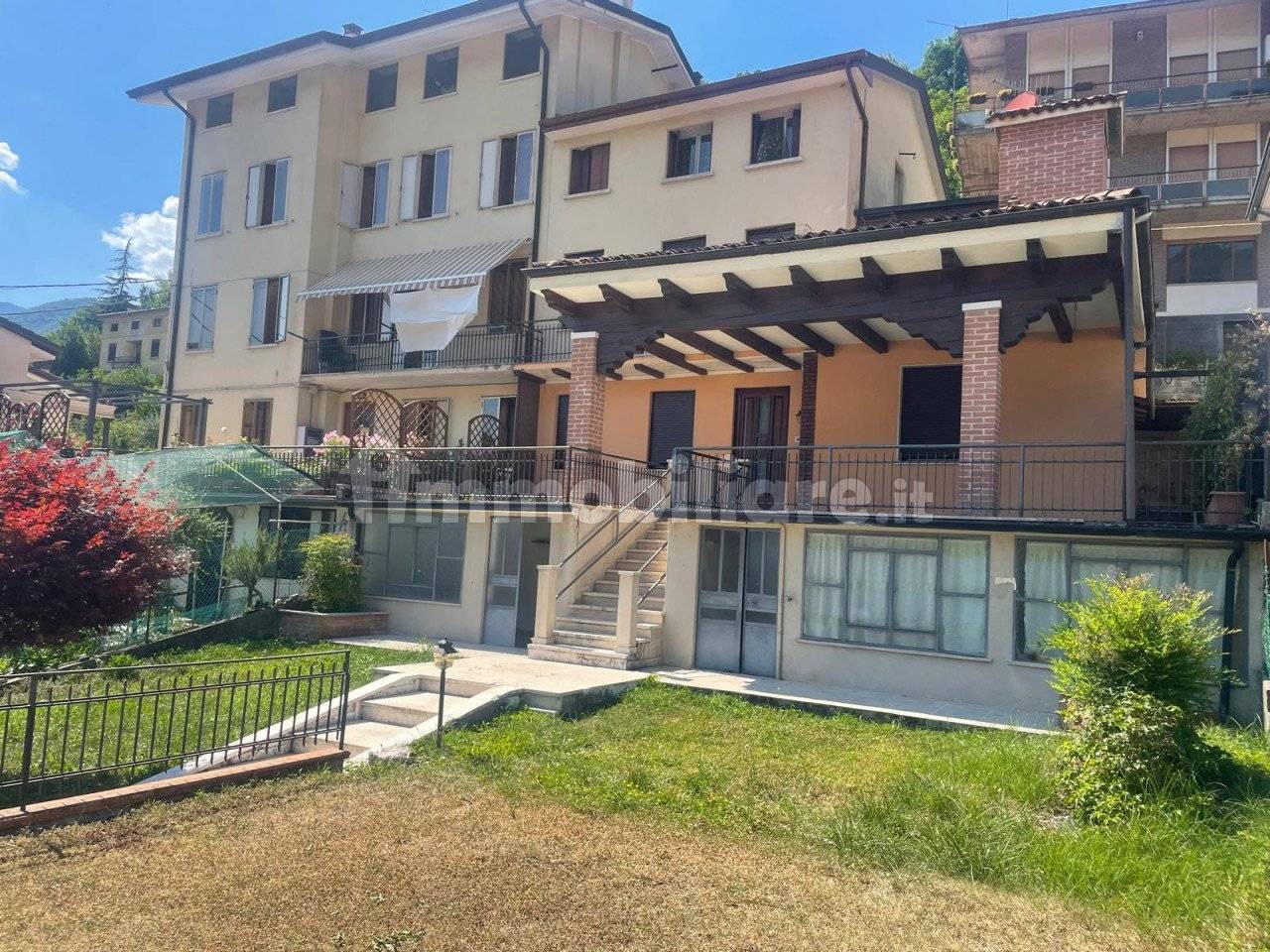 3 bedrooms House in Valdagno, Italy No. 293870