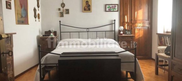 2 bedrooms Villa in Donato, Italy No. 109663 4