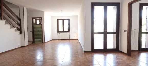 4 bedrooms House in Lonato del Garda, Italy No. 361373 11