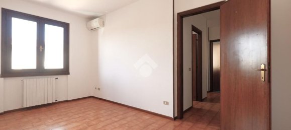 4 bedrooms House in Lonato del Garda, Italy No. 361373 22