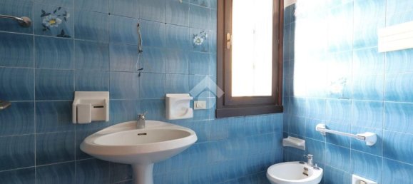 4 bedrooms House in Lonato del Garda, Italy No. 361373 31