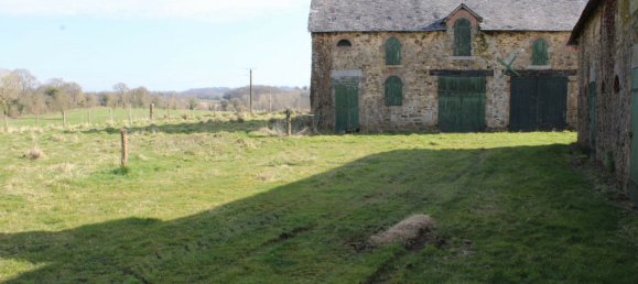 3 Schlafzimmer Haus in Ernee, France, Nr. 357889 6