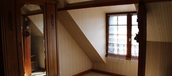 3 Schlafzimmer Haus in Ernee, France, Nr. 357889 4