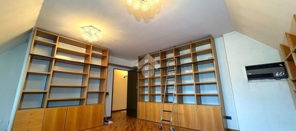 Penthouse de 10 divisões em Sondrio, Italy N.º 7306 36