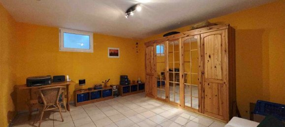 Таунхаус с 4 комнатами в Райнгау-Таунус, Германия № 132004 15