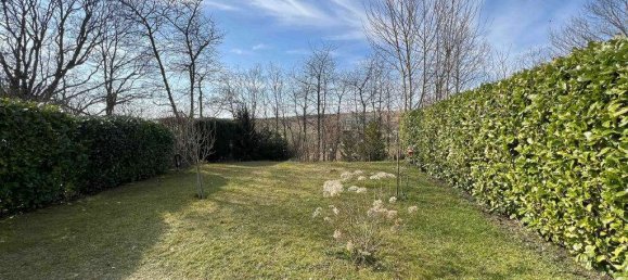 Таунхаус с 4 комнатами в Райнгау-Таунус, Германия № 132004 2