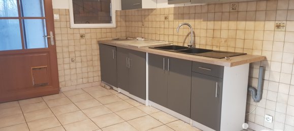 3 bedrooms House in Plichancourt, France No. 50238 5