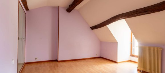 4 rooms Apartment in Vierzon, France No. 349165 3