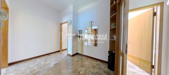 2 chambres Appartement à Sant'Elpidio a Mare, Italy No. 296679 8