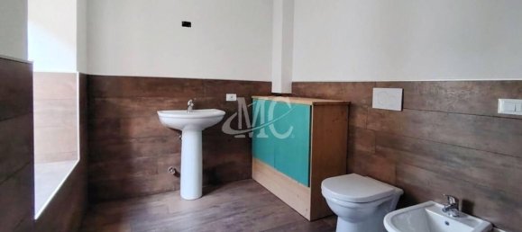 Квартира с 5 комнатами в Трамбилено, Италия № 258465 8