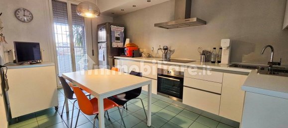 4 bedrooms Apartment in Ravenna, Italy No. 351900 3