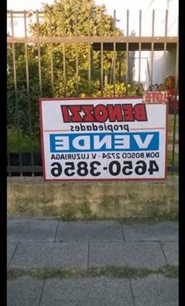 Grundstück in Moron, Argentina, Nr. 40037