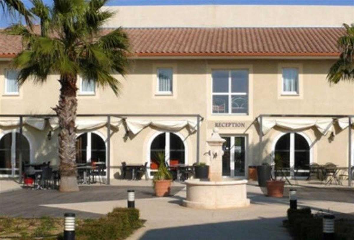 2 bedrooms Apartment in Gard, France No. 16938