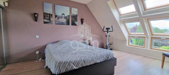 5 bedrooms House in Joue-les-Tours, France No. 61862 4