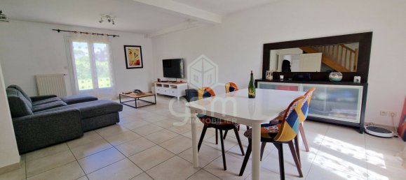 5 bedrooms House in Joue-les-Tours, France No. 61862 2