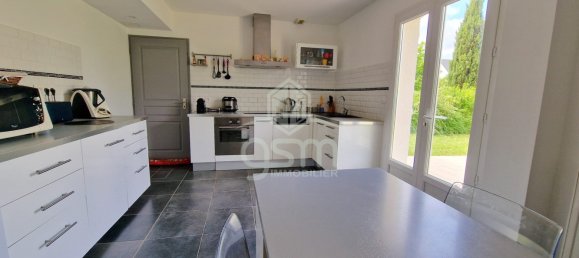 5 bedrooms House in Joue-les-Tours, France No. 61862 3