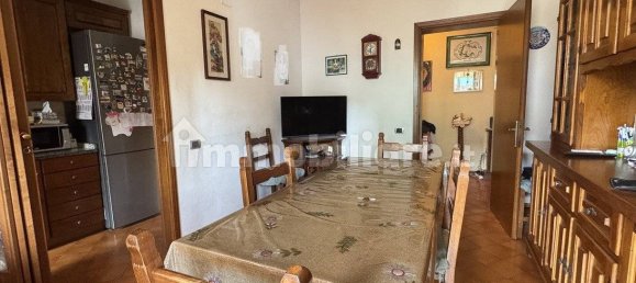 2 bedrooms Apartment in Santa Maria a Monte, Italy No. 49529 6