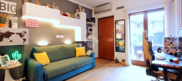 2 rooms Apartment in Rivoli, Italy No. 151089 6