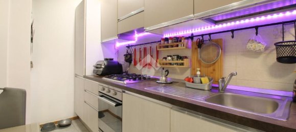 2 rooms Apartment in Rivoli, Italy No. 151089 10