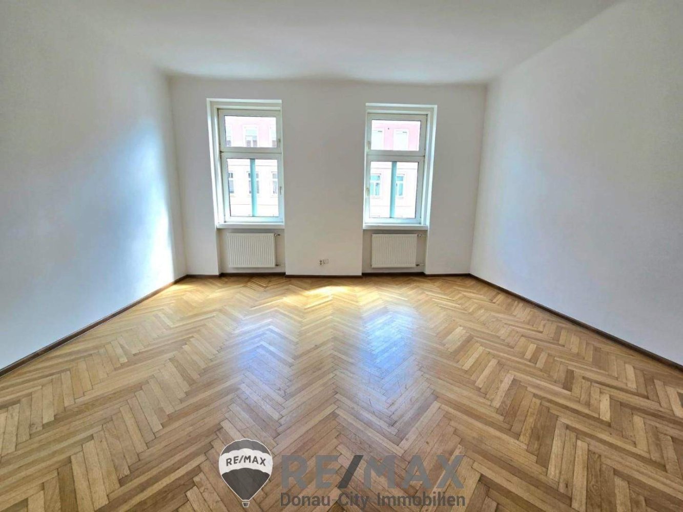 Apartamento de 2 habitaciónes en Favoriten, Austria No. 221042