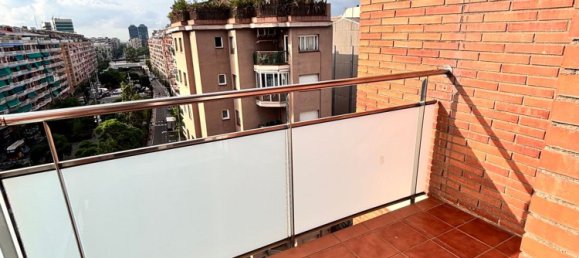 Apartamento de 3 dormitorios en Sants-Montjuïc, Spain No. 170860 23