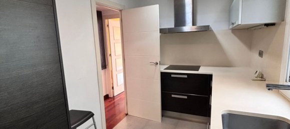 Apartamento de 3 dormitorios en Sants-Montjuïc, Spain No. 170860 4