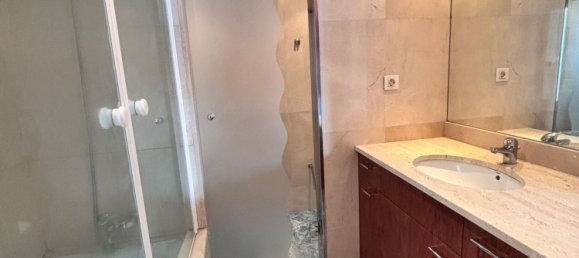 Apartamento de 3 dormitorios en Sants-Montjuïc, Spain No. 170860 14