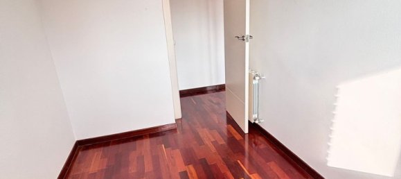 Apartamento de 3 dormitorios en Sants-Montjuïc, Spain No. 170860 11